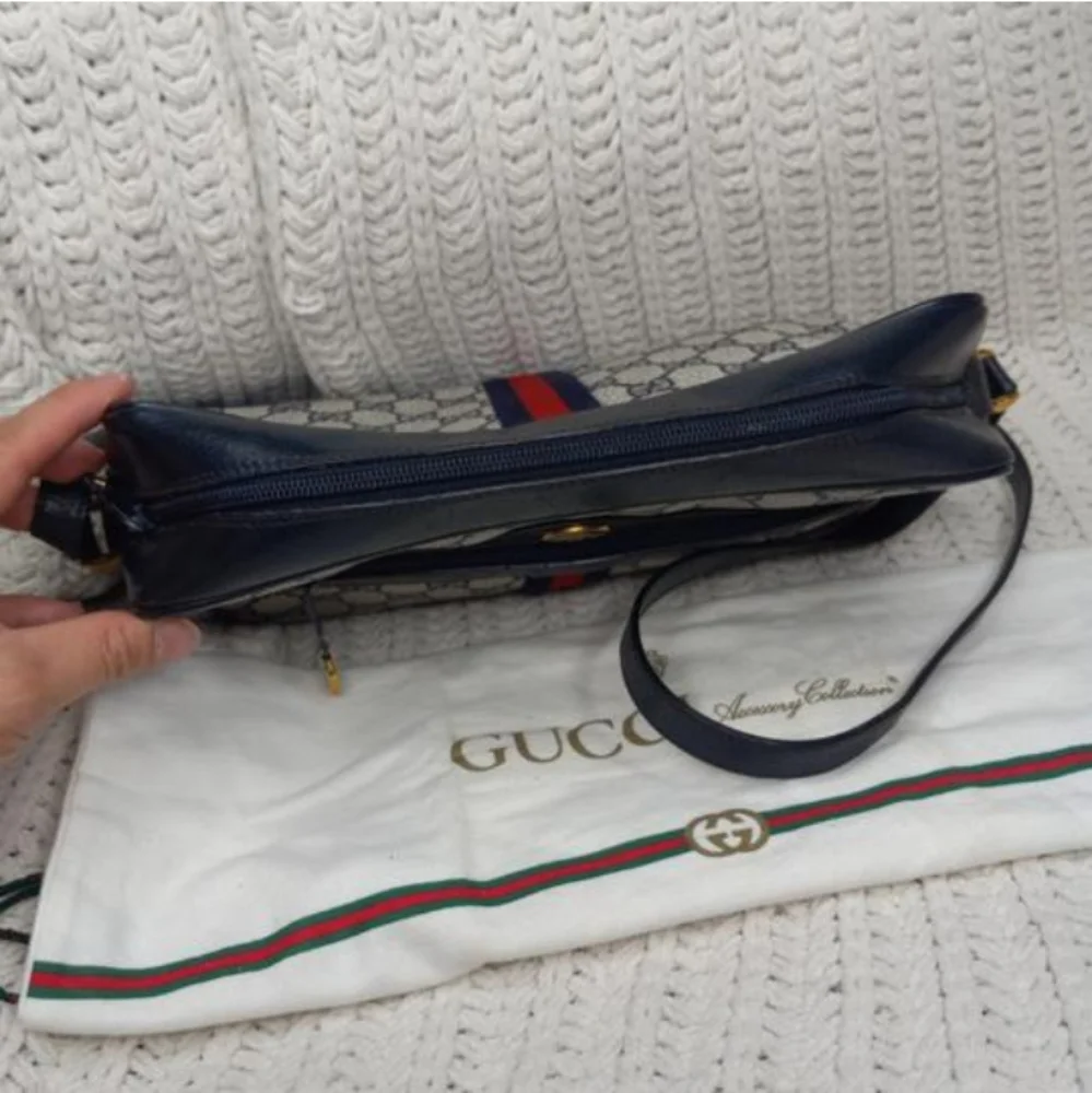 Authentic Vintage Gucci GG Monogram Supreme Sherry Web Ophidia Camera Crossbody - Picture 7 of 10
